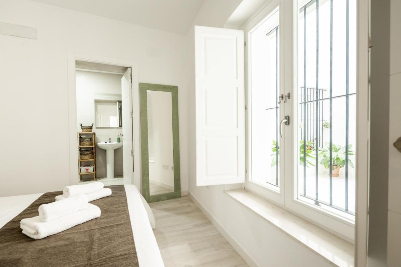 Apartamento Mucha Vida Little Apartments Cádiz Eksteriør billede