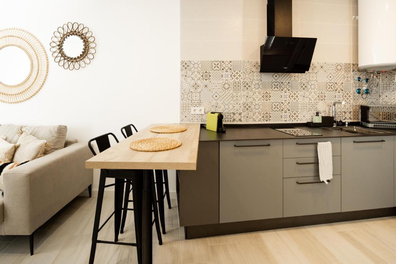 Apartamento Mucha Vida Little Apartments Cádiz Eksteriør billede